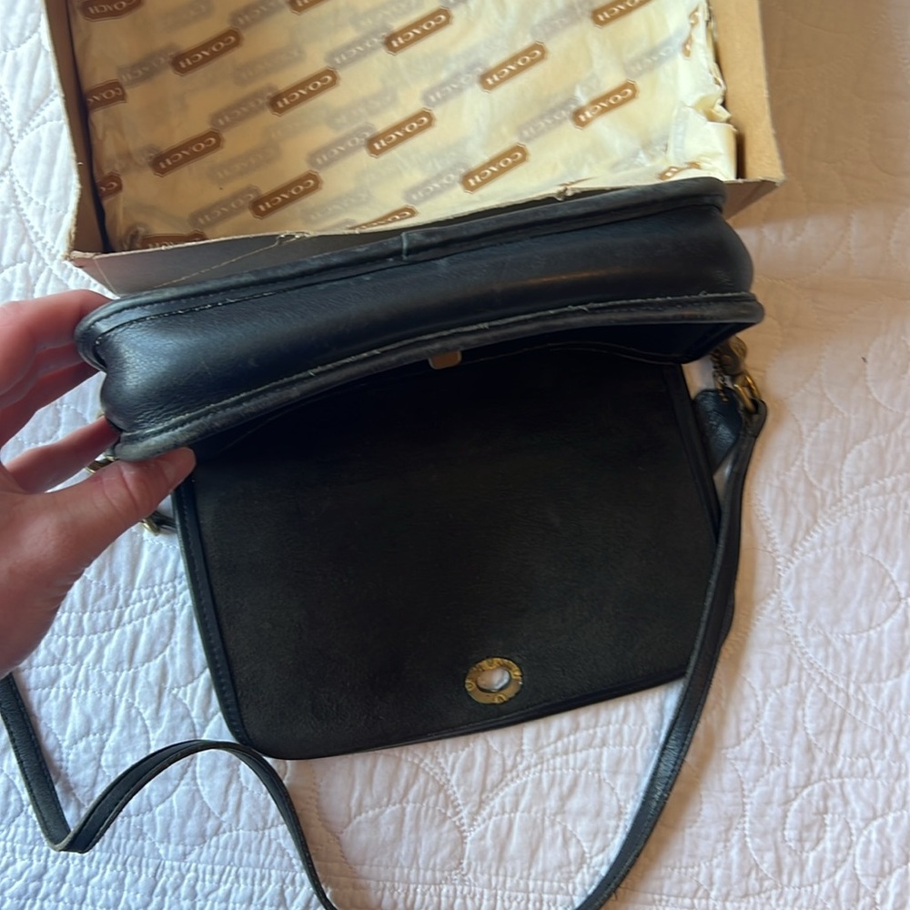 Vintage Coach Convertible Clutch /
Crossbody Bag - Black Leather
Made In USA - Picture 6 of 8